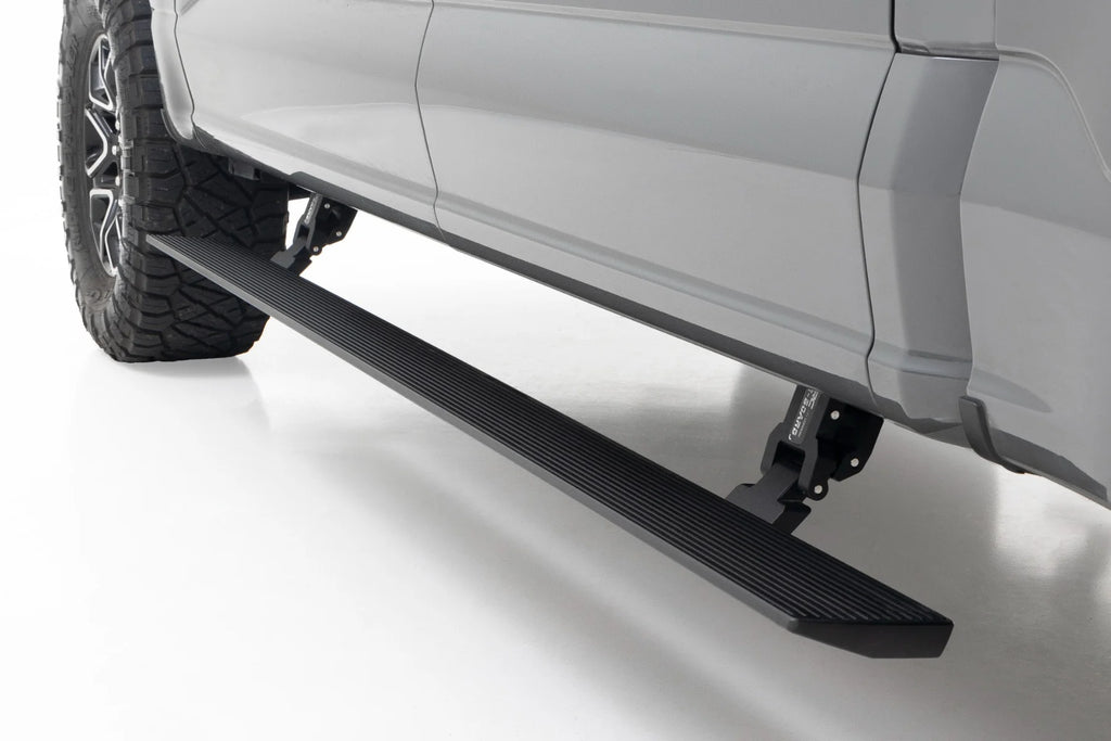 Power Running Boards Ford F-150/Lightning/F-250/F-350/Raptor (15-26)